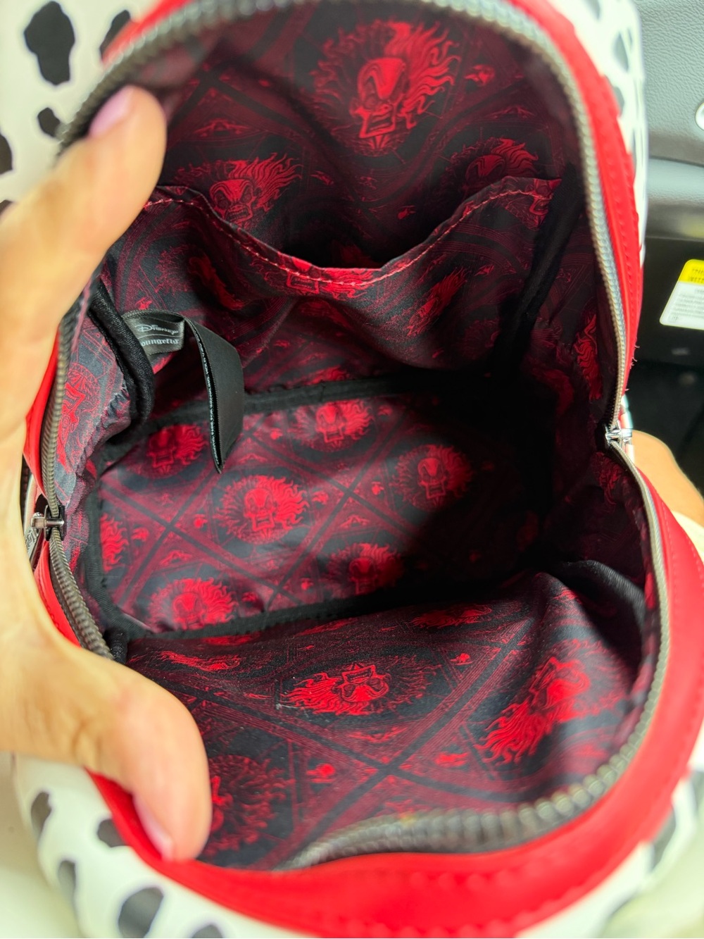 Loungefly Disney 101 Dalmatians Cruella De Villains Scene Mini Backpack - Picture 11 of 12